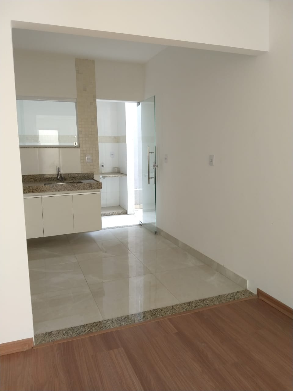 VENDO APARTAMENTO-JARDIM ARIZONA
