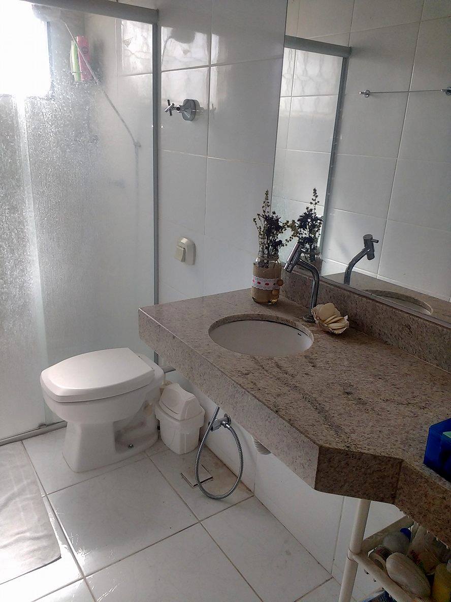 VENDO ÓTIMA CASA-CARMO II