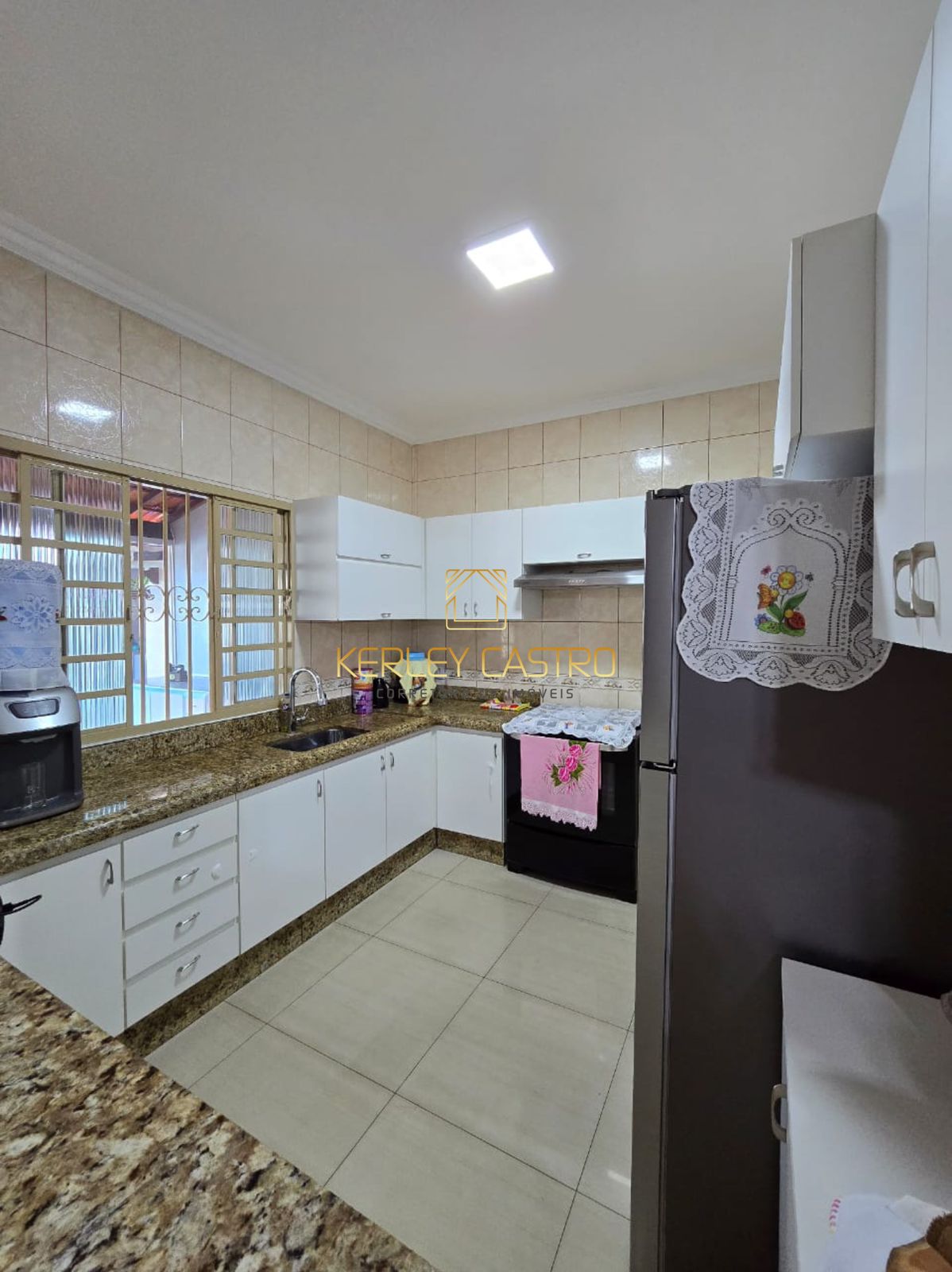 VENDO LINDA CASA C/ PISCINAS-IPORANGA-Sete Lagaos,MG