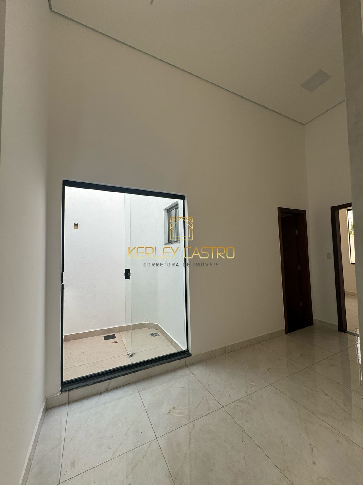 VENDO LINDA CASA-VAPABUÇU-Sete Lagoas, MG