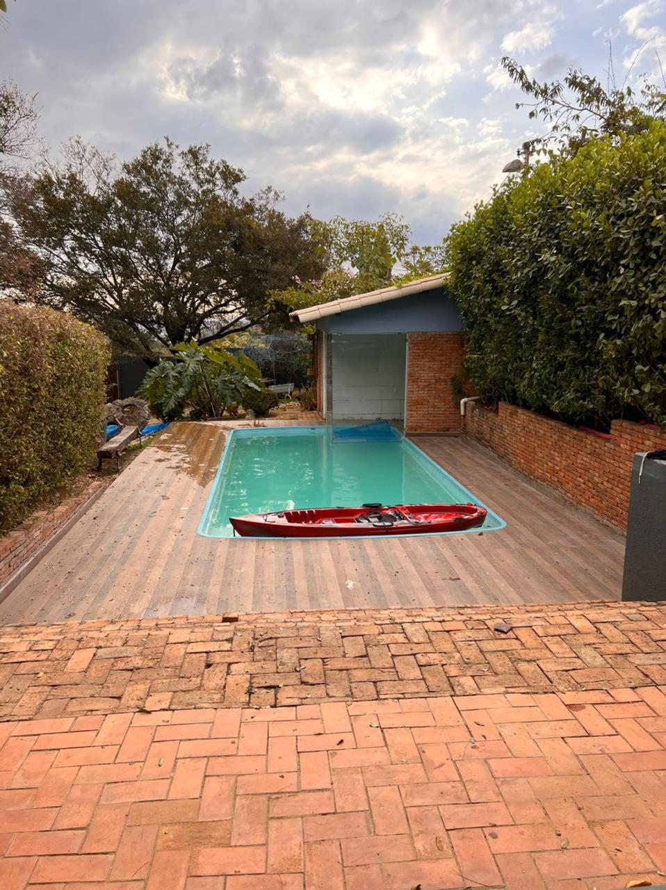 VENDO OU ALUGO - LINDO SÍTIO C/ PISCINA AQUECIDA -  FAZENDA VELHA - Sete Lagoas,MG