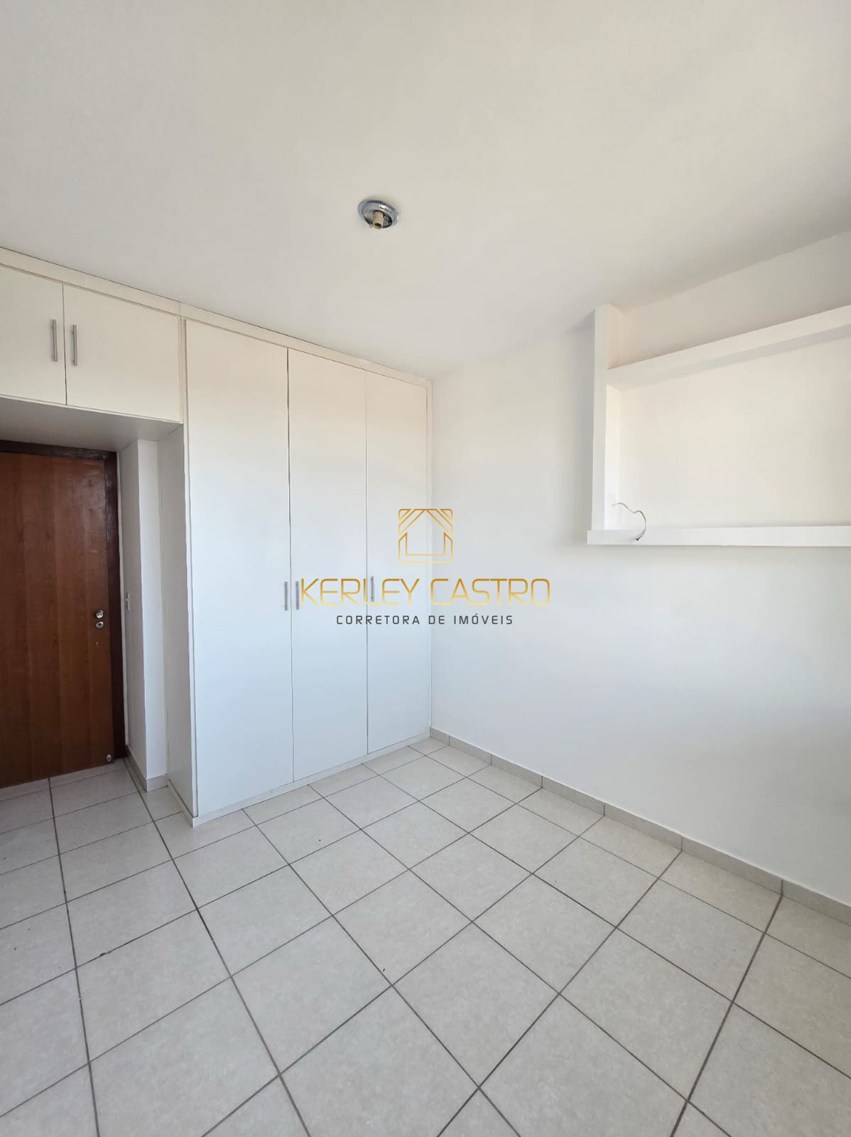 VENDO APTO 02 QUARTOS, C/ LINDA SACADA-CARMO -Sete Lagaos,Mg