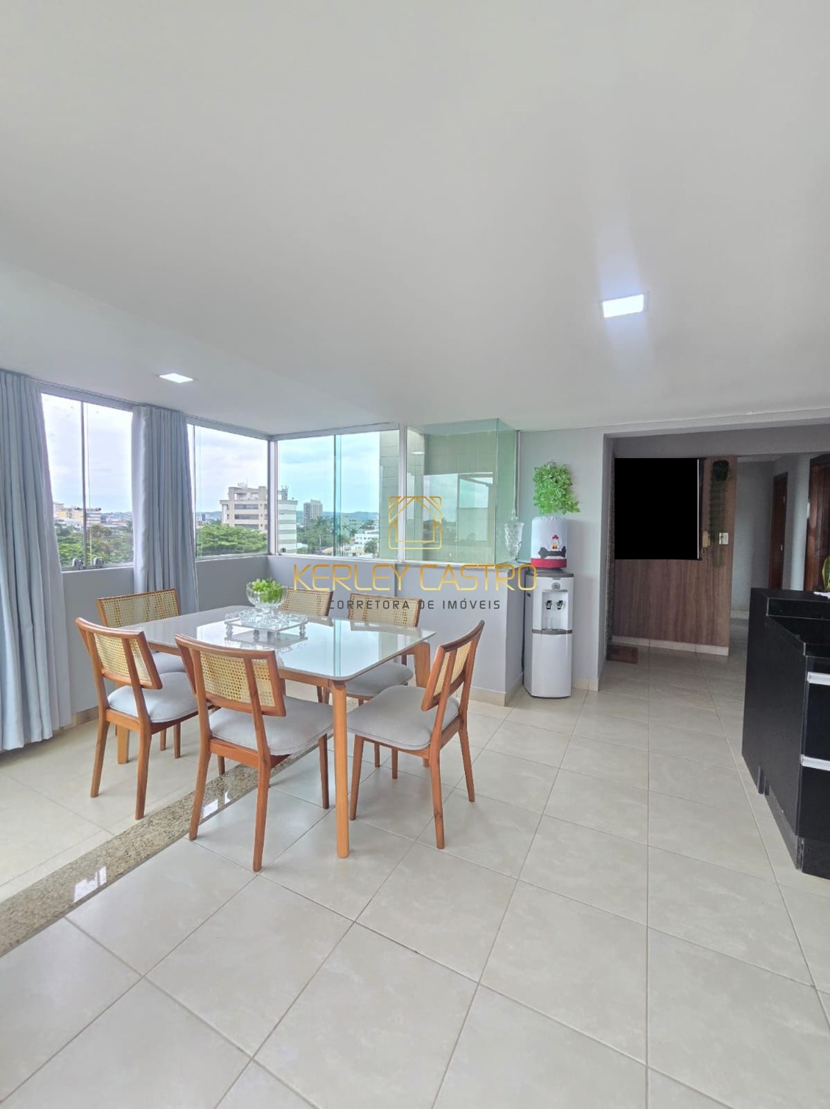 VENDO LINDA COBERTURA-CENTRO - Sete Lagoas