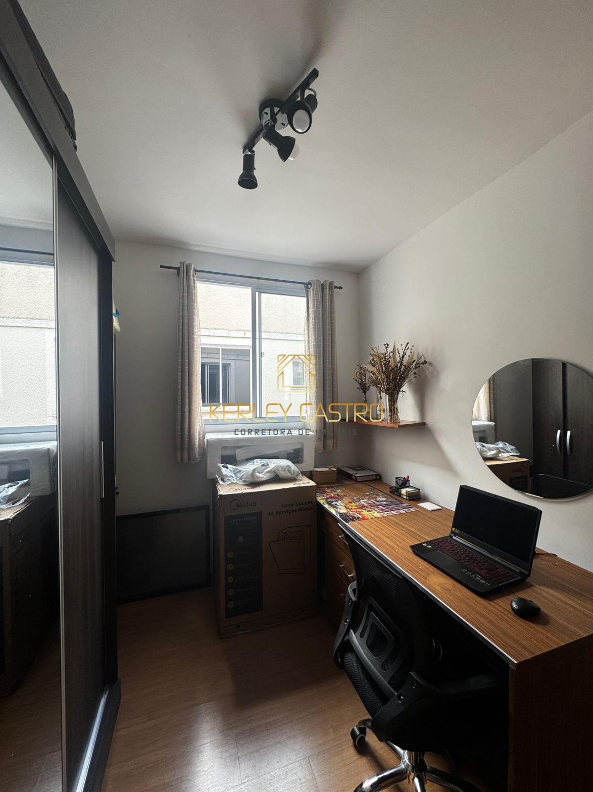 VENDO APARTAMENTO DE 02 QUARTOS - Distrito Industrial, em Sete Lagoas,MG