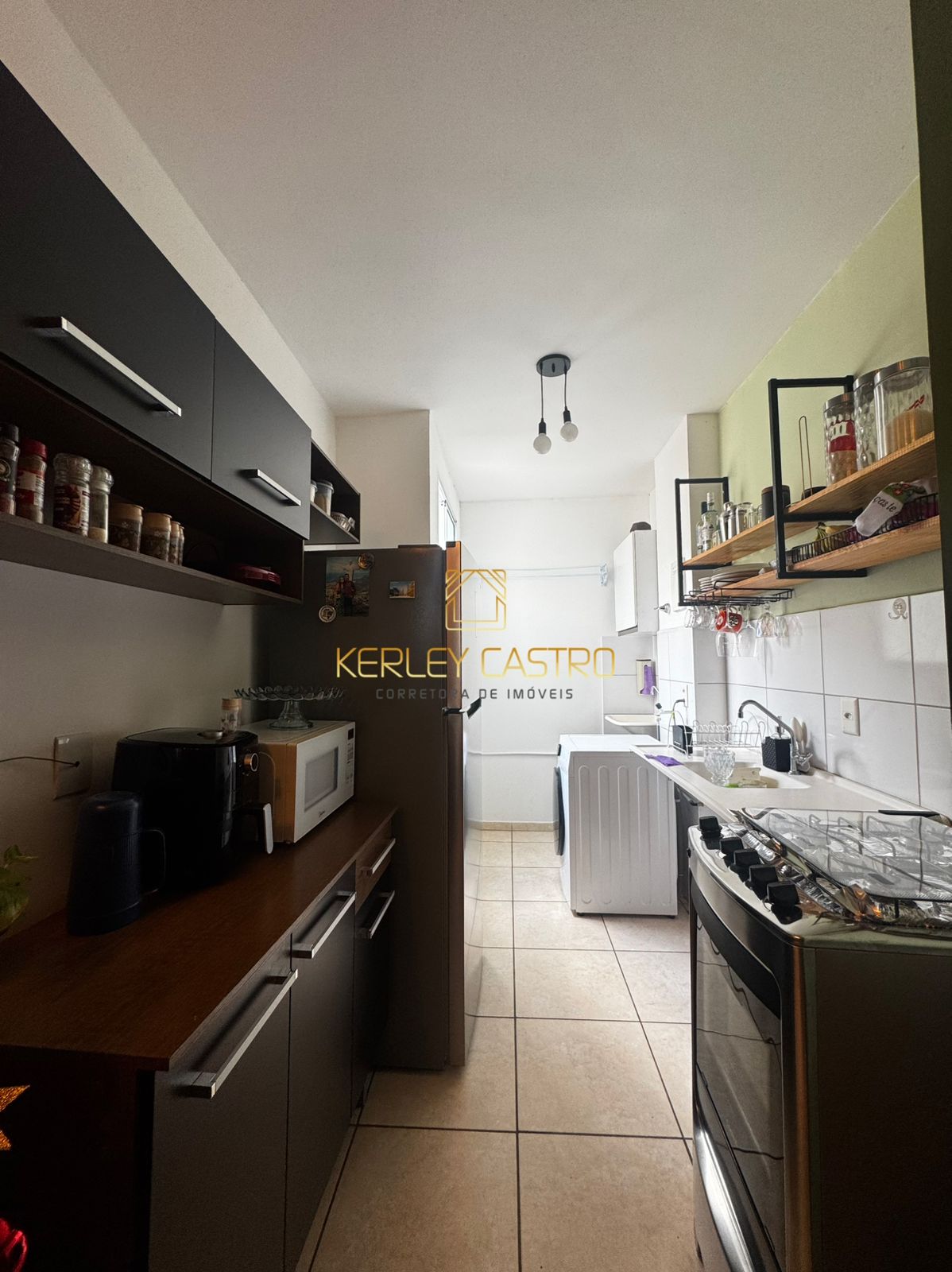 VENDO APARTAMENTO DE 02 QUARTOS - Distrito Industrial, em Sete Lagoas,MG