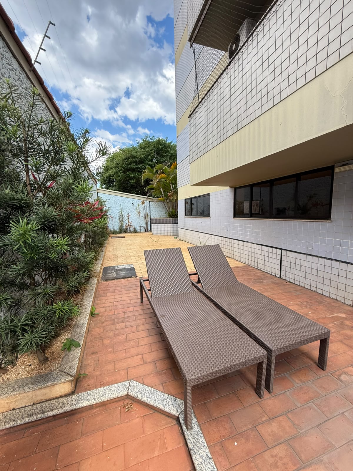 VENDO OU ALUGO, AMPLO APARTAMENTO NO BAIRRO JARDIM ARIZONA VENDO OU ALUGO, AMPLO APARTAMENTO NO BAIRRO JARDIM ARIZONA