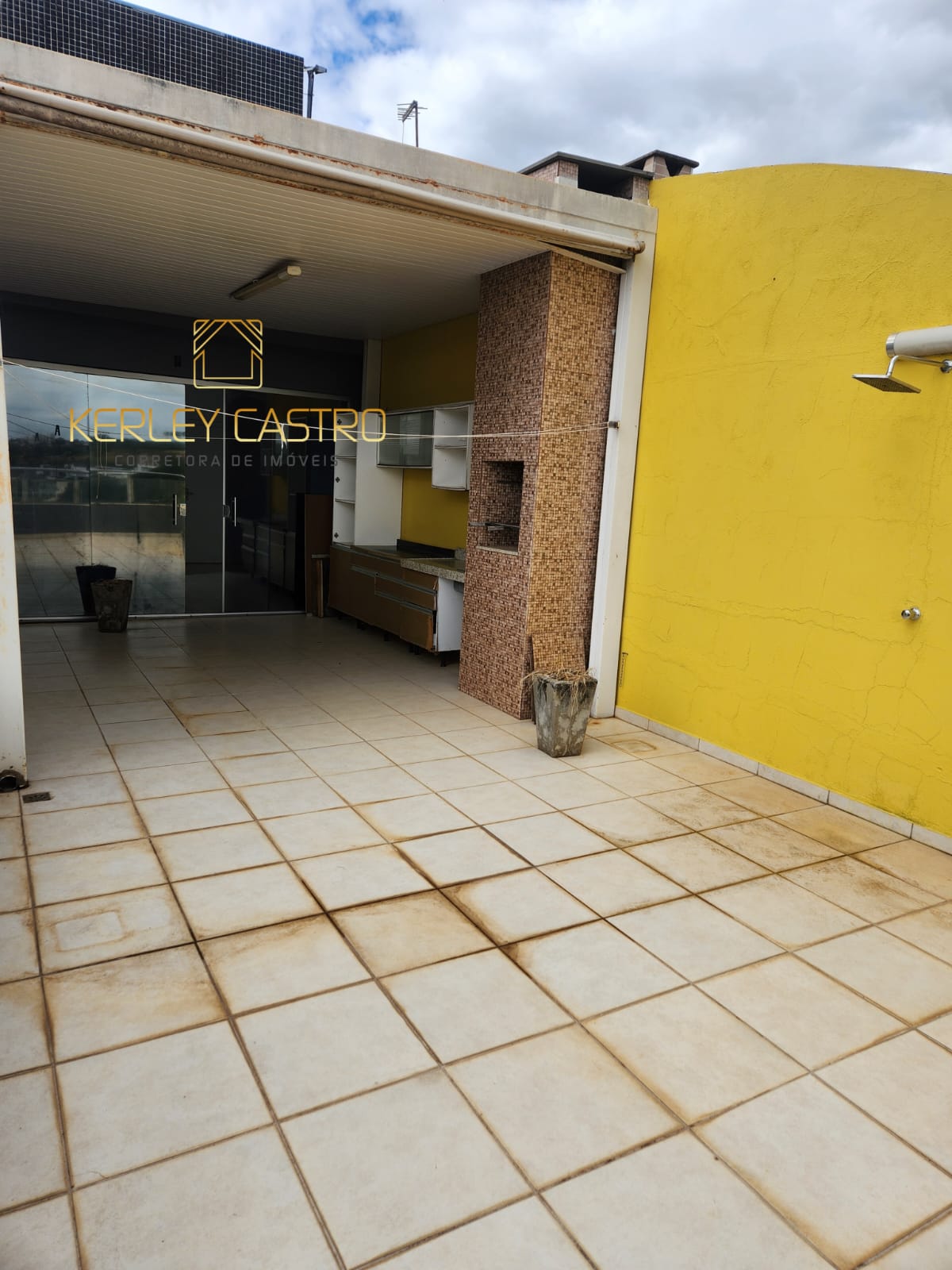VENDO APTO/COBERTURA-COM MARAVILHOSA VISTA PARA A CIDADE E SERRA!! PROGRESSO-em Sete Lagoas,MG !! VENDO APTO/COBERTURA-COM MARAVILHOSA VISTA PARA A CIDADE E SERRA!! PROGRESSO-em Sete Lagoas,MG !!
