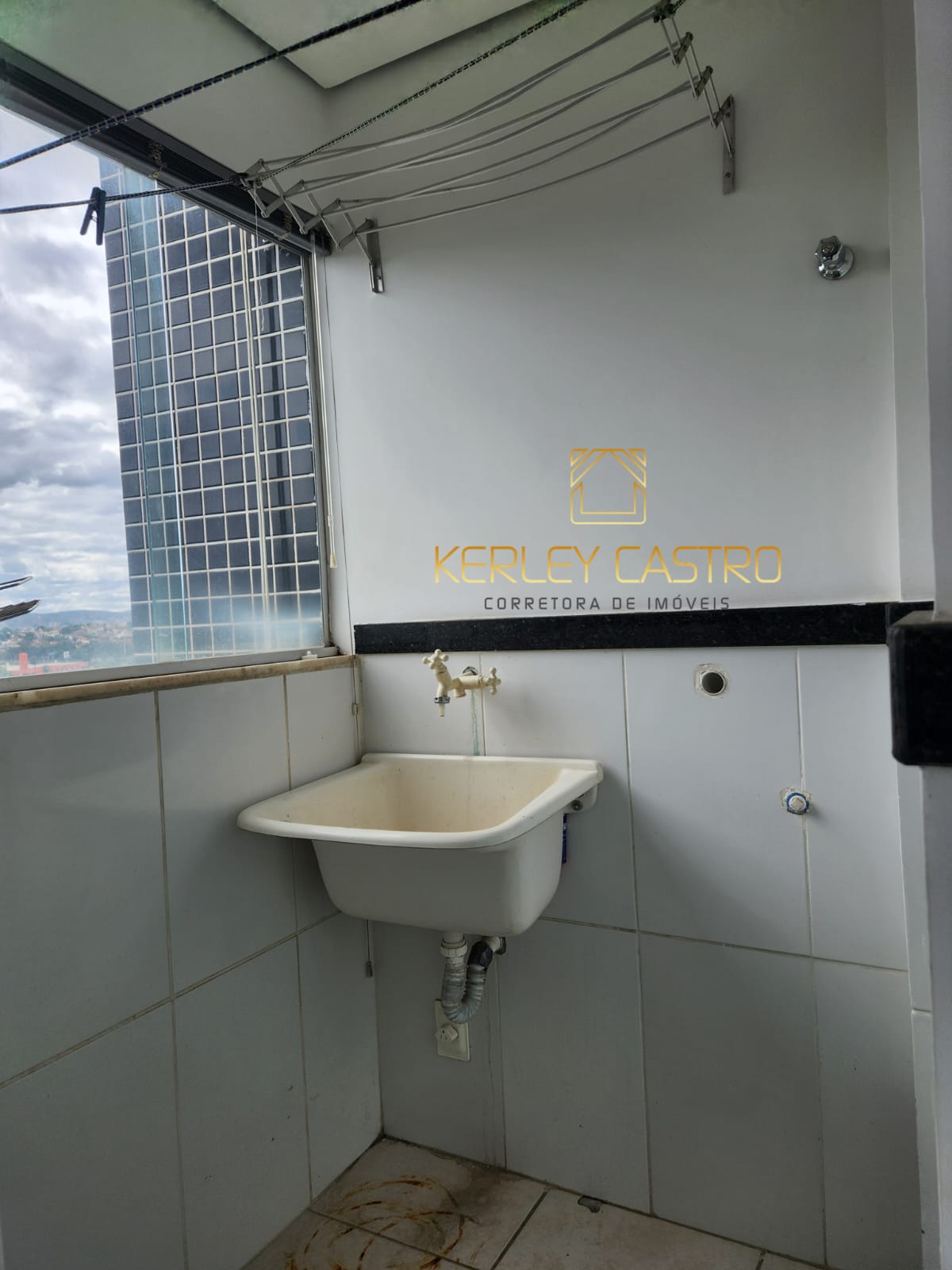 VENDO APTO/COBERTURA-COM MARAVILHOSA VISTA PARA A CIDADE E SERRA!! PROGRESSO-em Sete Lagoas,MG !! VENDO APTO/COBERTURA-COM MARAVILHOSA VISTA PARA A CIDADE E SERRA!! PROGRESSO-em Sete Lagoas,MG !!