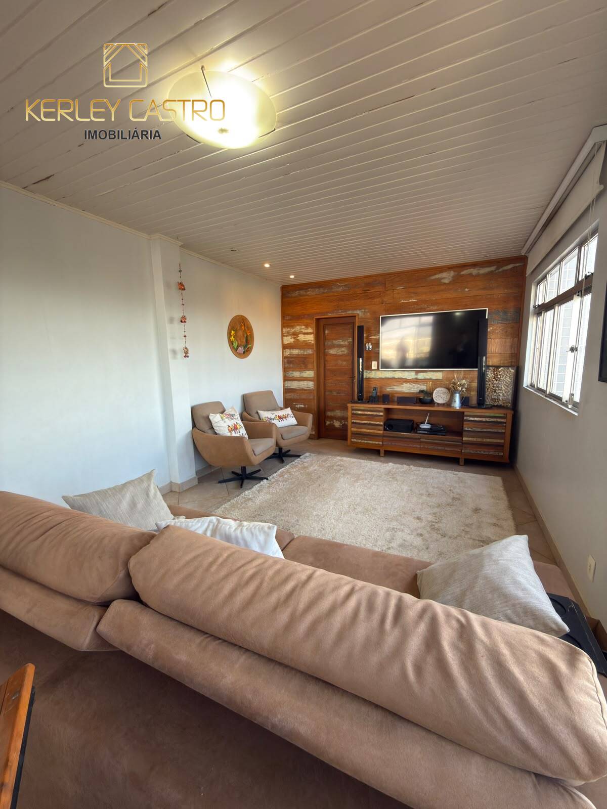 VENDO APARTAMENTO COBERTURA NO BAIRRO JARDIM CAMBUÍ- Sete Lagoas, MG! VENDO APARTAMENTO COBERTURA NO BAIRRO JARDIM CAMBUÍ- Sete Lagoas, MG!