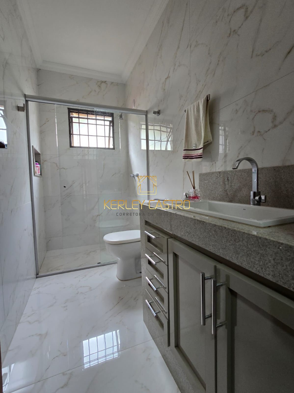 VENDO ÓTIMA CASA C/ ÁREA GOURMET COM LINDA COZINHA - CARMO, em Sete Lagoas,MG VENDO ÓTIMA CASA C/ ÁREA GOURMET COM LINDA COZINHA - CARMO, em Sete Lagoas,MG