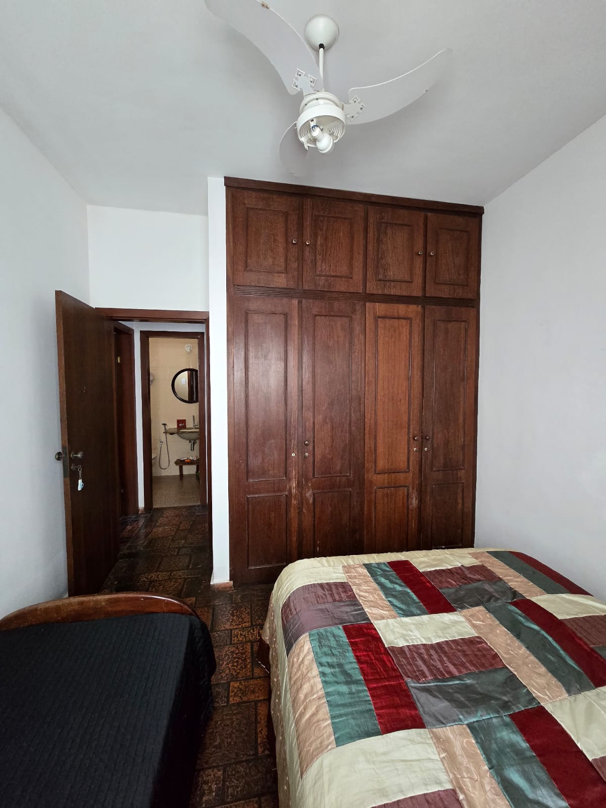 VENDO ÓTIMA CASA NO JARDIM ARIZONA VENDO ÓTIMA CASA NO JARDIM ARIZONA