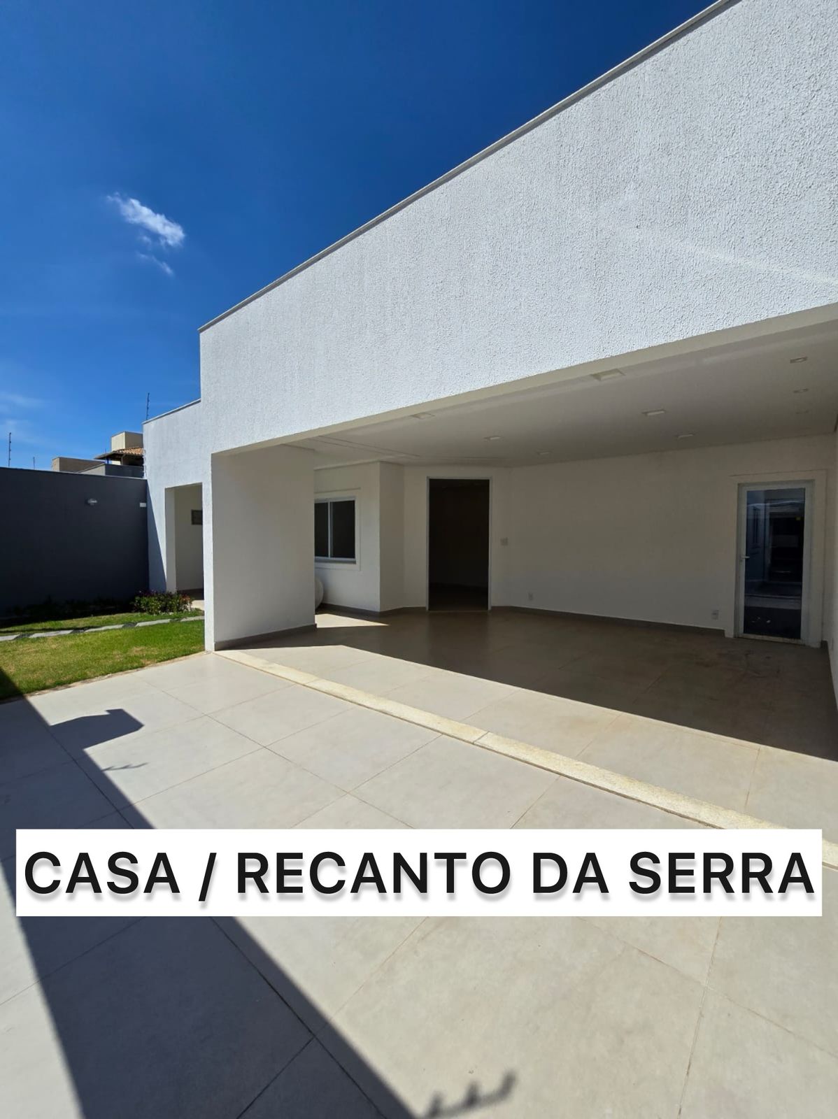 Vendo linda casa com piscina no Recanto da Serra, em Sete Lagoas-Mg. 