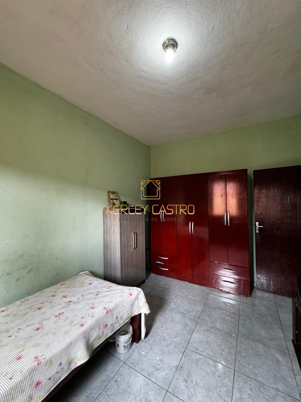 Vendo ótima casa no São Cristóvão 