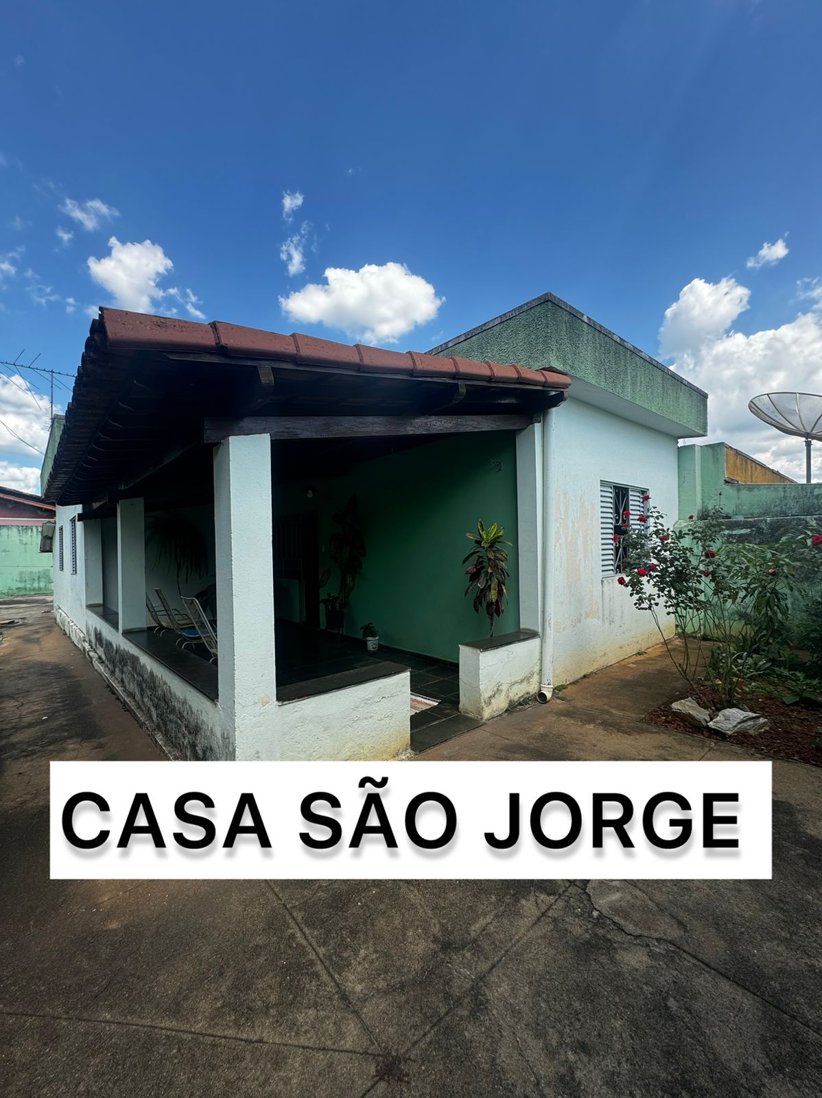 Vendo ou troco casa no bairro São Jorge 