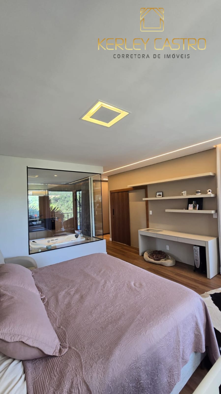 VENDO CASA DE ALTO PADRÃO-CONDOMÍNIO ESPLANADA DOS MOINHOS-em Sete Lagoas,MG