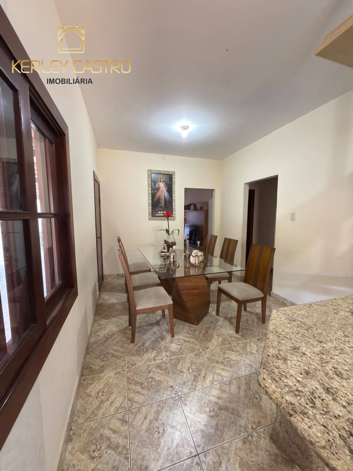 VENDO ÓTIMA CASA NO BAIRRO JK- Sete Lagoas, MG!