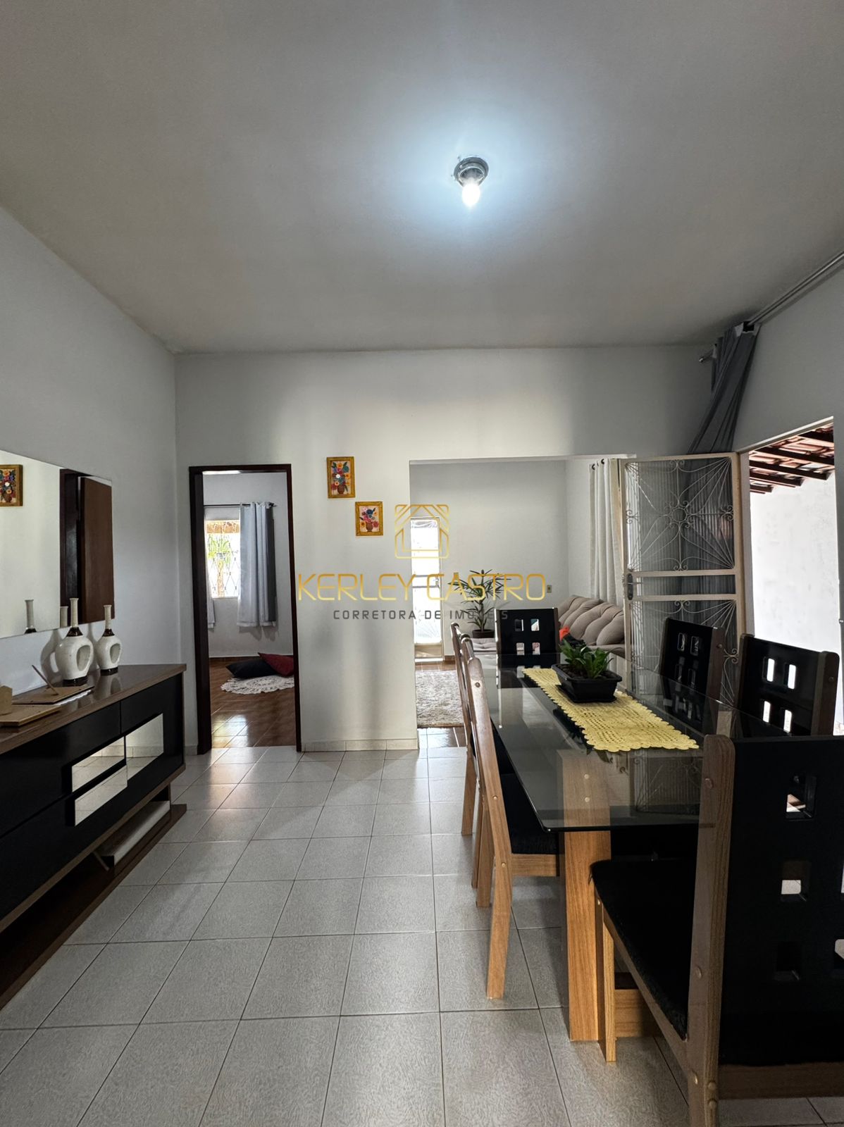 VENDO CASA C/ ÁREA GOURMET- ANCHIETA - Sete Lagoas,MG !