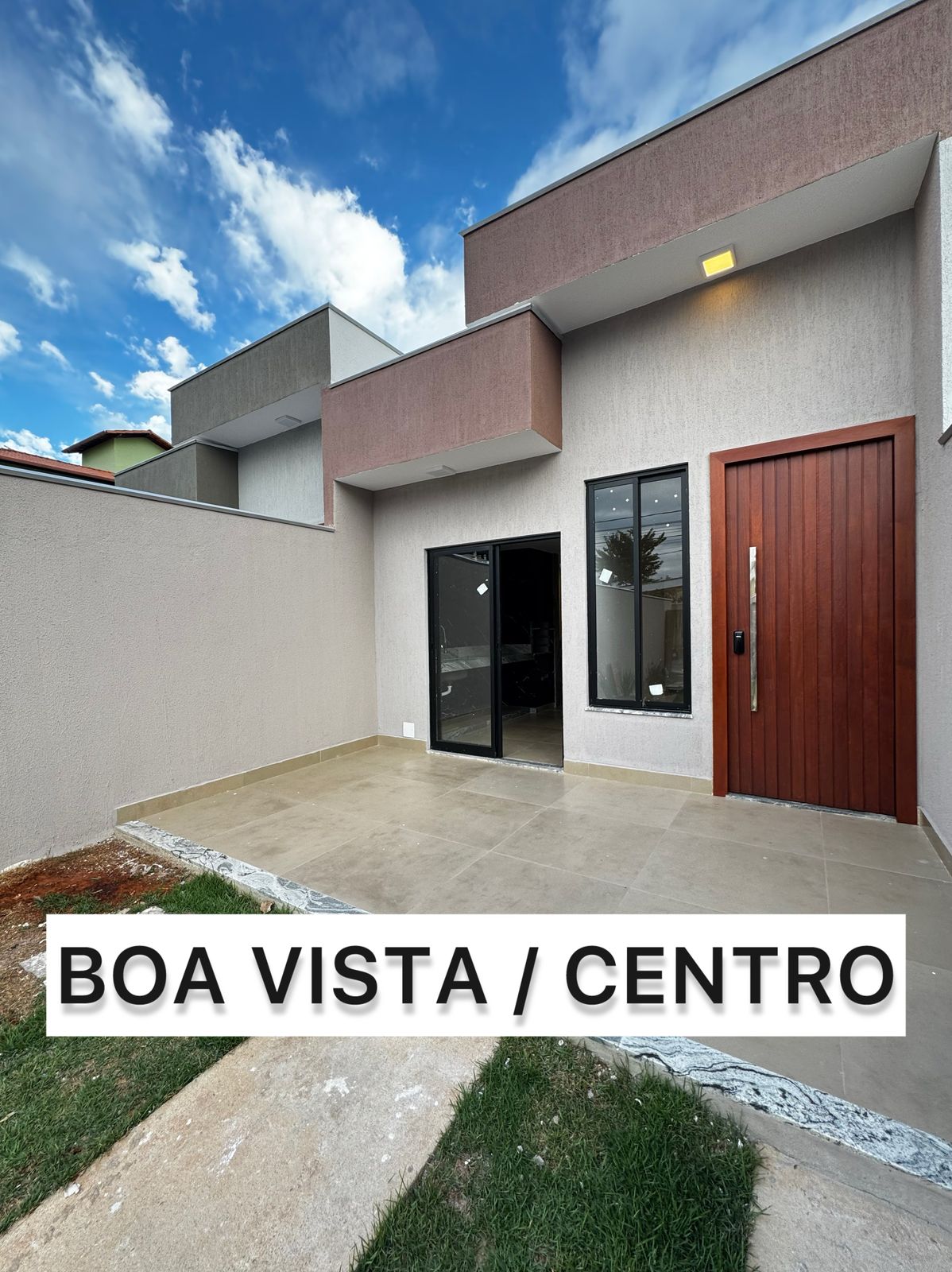 VENDO MARAVILHOSA CASA C/ ÁREA GOURMET-BOA VISTA-em Sete Lagoas,MG.