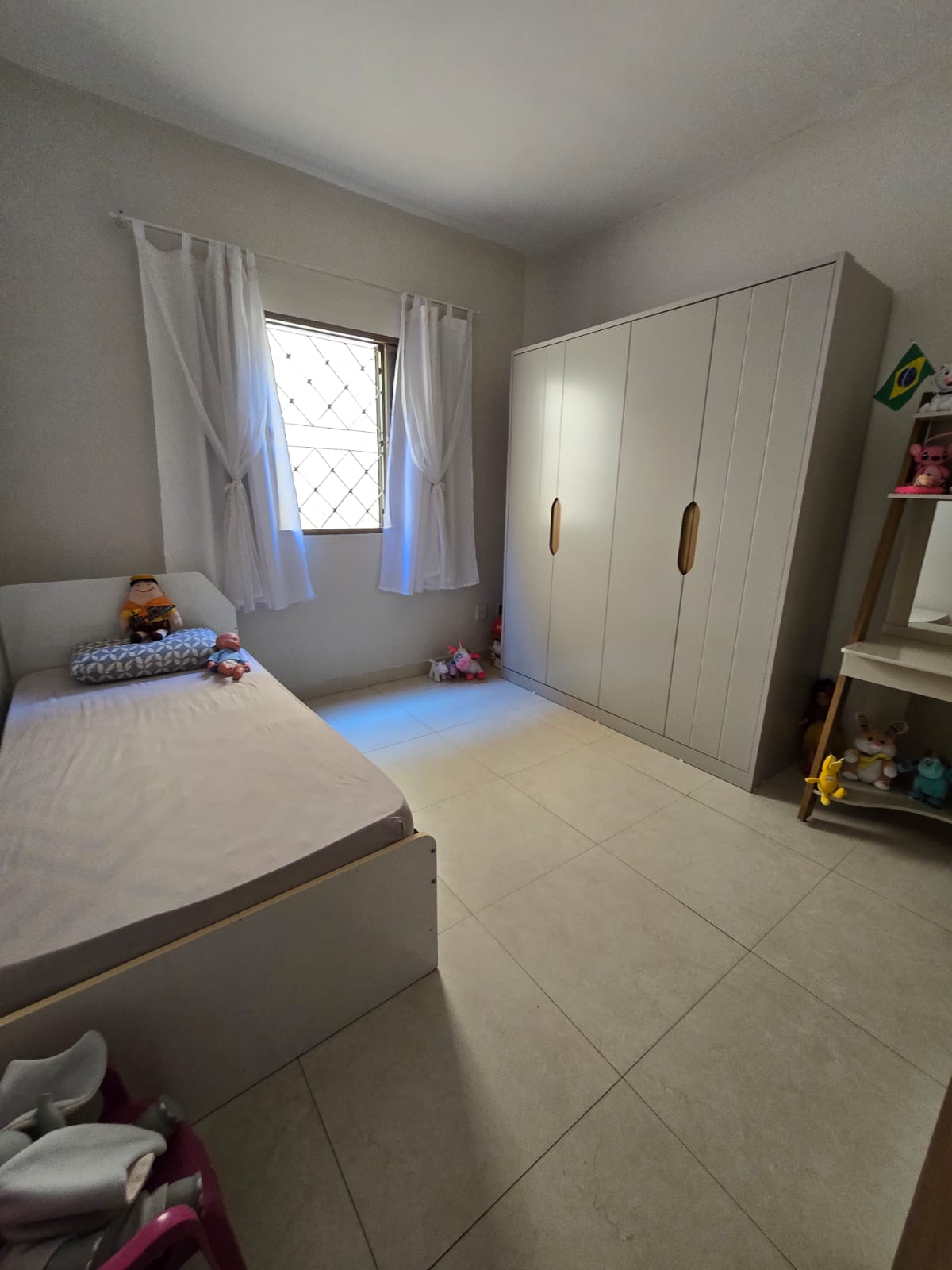 CASA COM EXCELENTE LOCALIZAÇÃO NO N.S DO CARMO CASA COM EXCELENTE LOCALIZAÇÃO NO N.S DO CARMO