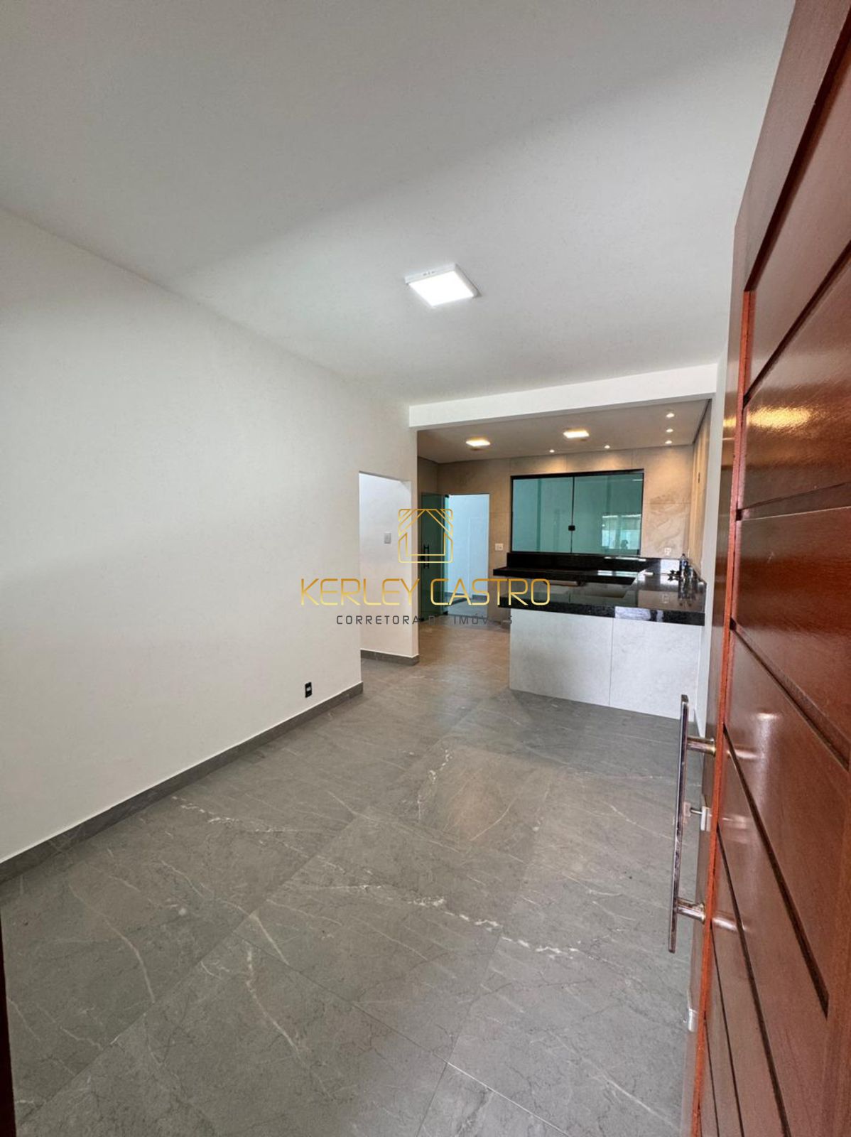 VENDO LINDA CASA C/ PISCINA AQUECIDA-CARMO II-Sete Lagoas, MG!