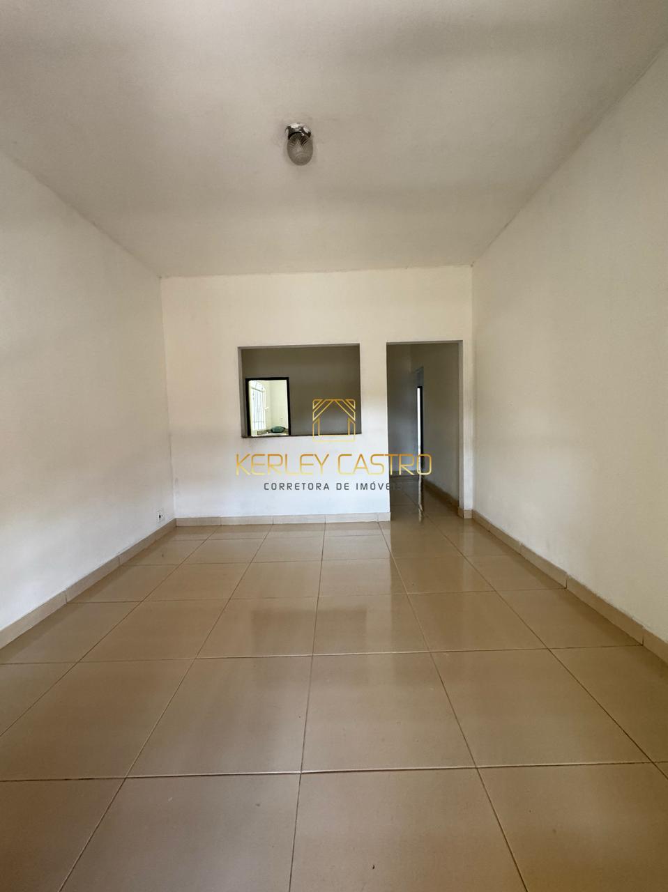 VENDO CASA 03 QUARTOS/01 SUÍTE, ÓTIMO QUINTAL ESPAÇOSO-CARMO II-Sete Lagoas-MG