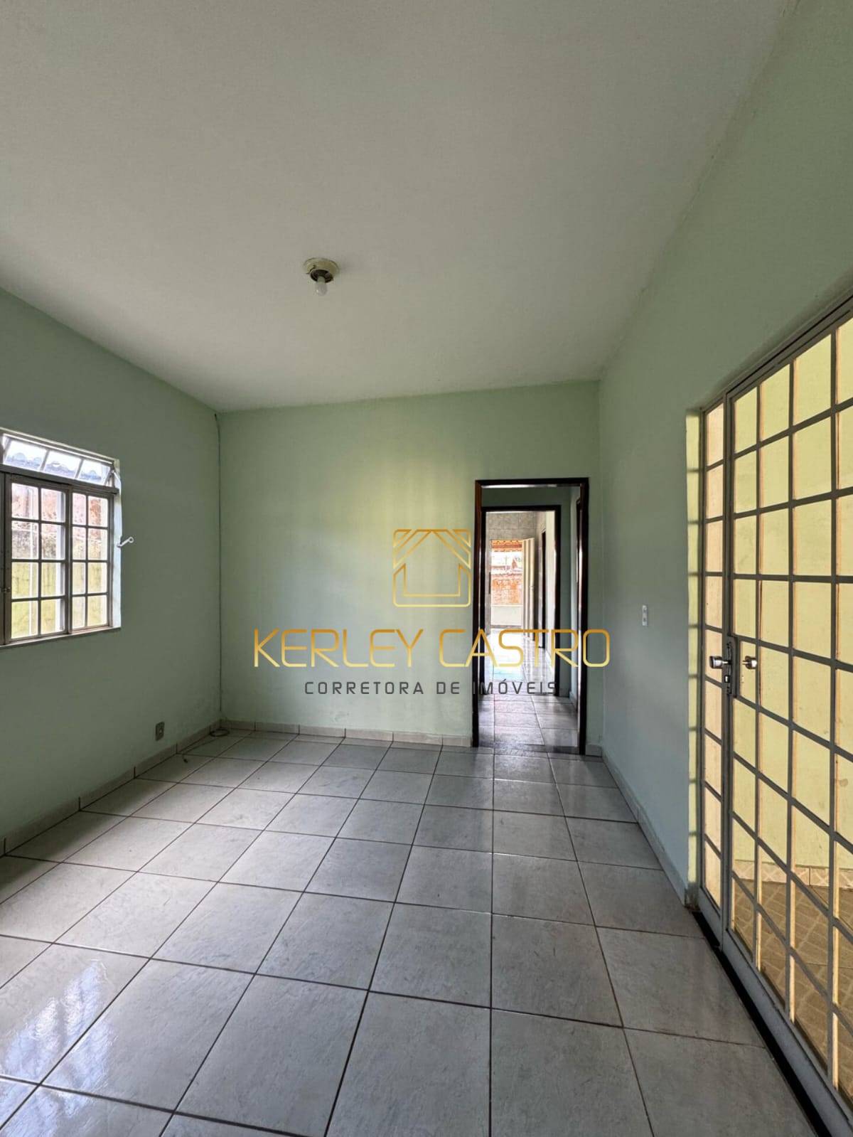 VENDO CASA-CARMO-Sete Lagoas,MG