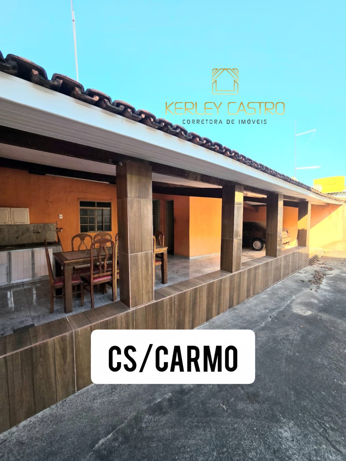 VENDO CASA C/ ÓTIMO QUINTAL - CARMO-em Sete Lagoas,MG