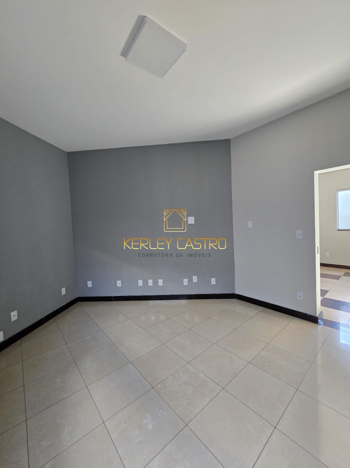 VENDO CASA-DANTI LANZA-Sete Lagoas,MG