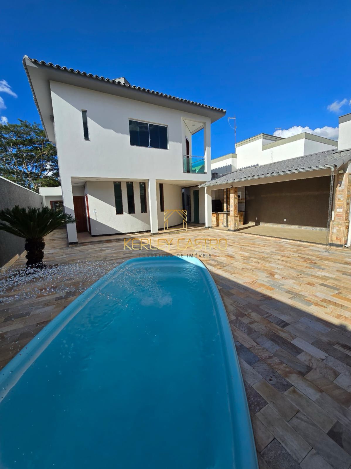 VENDO CASA-DANTI LANZA-Sete Lagoas,MG