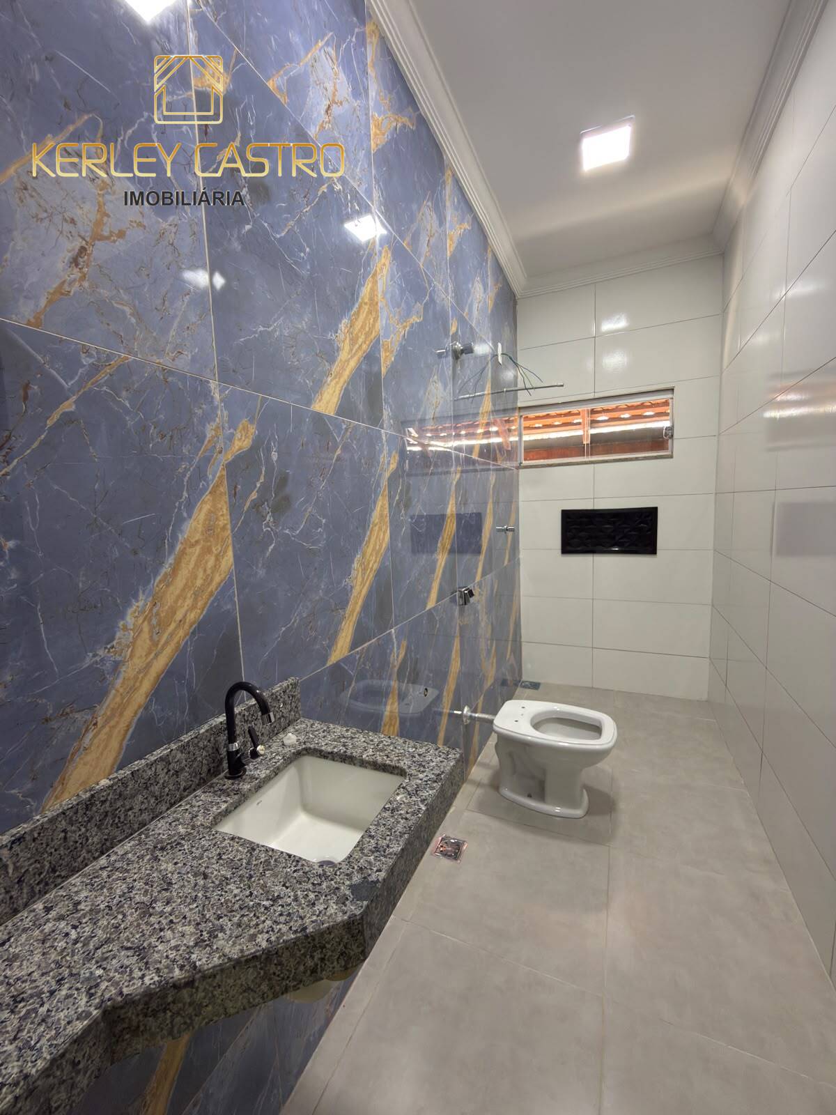 VENDO ÓTIMA CASA PRÓXIMA AO CENTRO NO BAIRRO DONA DORA- Sete Lagoas, MG! VENDO ÓTIMA CASA PRÓXIMA AO CENTRO NO BAIRRO DONA DORA- Sete Lagoas, MG!