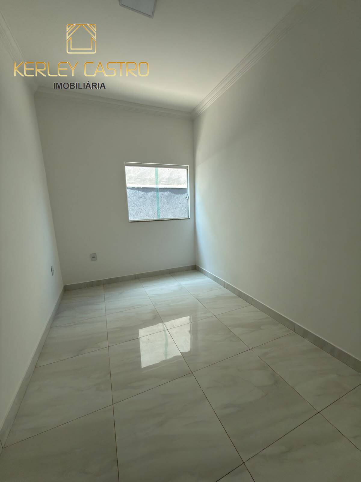 VENDO ÓTIMA CASA PRÓXIMA AO CENTRO NO BAIRRO DONA DORA- Sete Lagoas, MG! VENDO ÓTIMA CASA PRÓXIMA AO CENTRO NO BAIRRO DONA DORA- Sete Lagoas, MG!