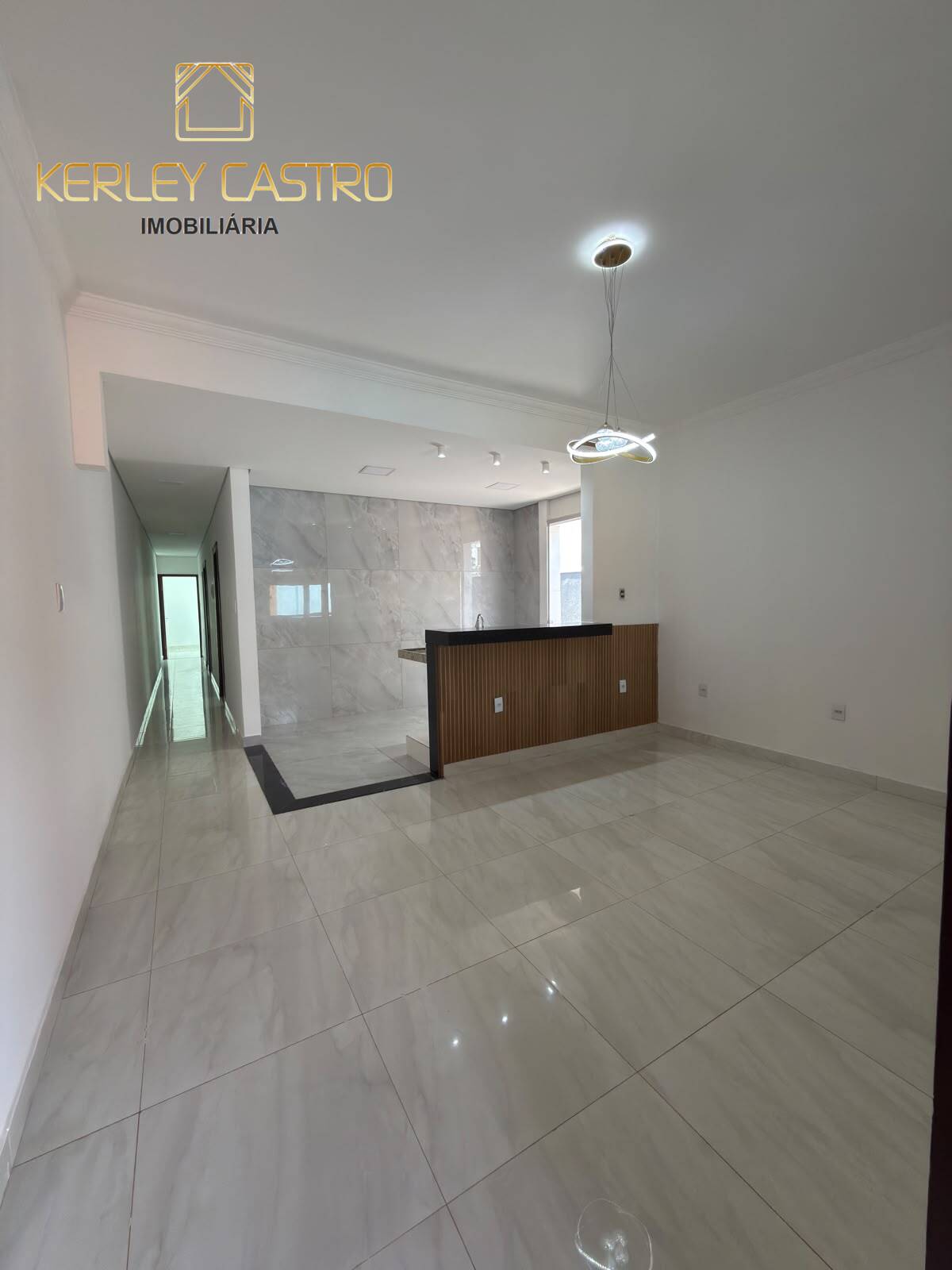 VENDO ÓTIMA CASA PRÓXIMA AO CENTRO NO BAIRRO DONA DORA- Sete Lagoas, MG! VENDO ÓTIMA CASA PRÓXIMA AO CENTRO NO BAIRRO DONA DORA- Sete Lagoas, MG!