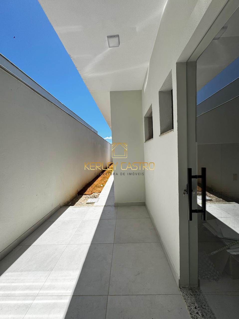 VENDO LINDA CASA - FLORIDA - em Sete Lagoas, MG