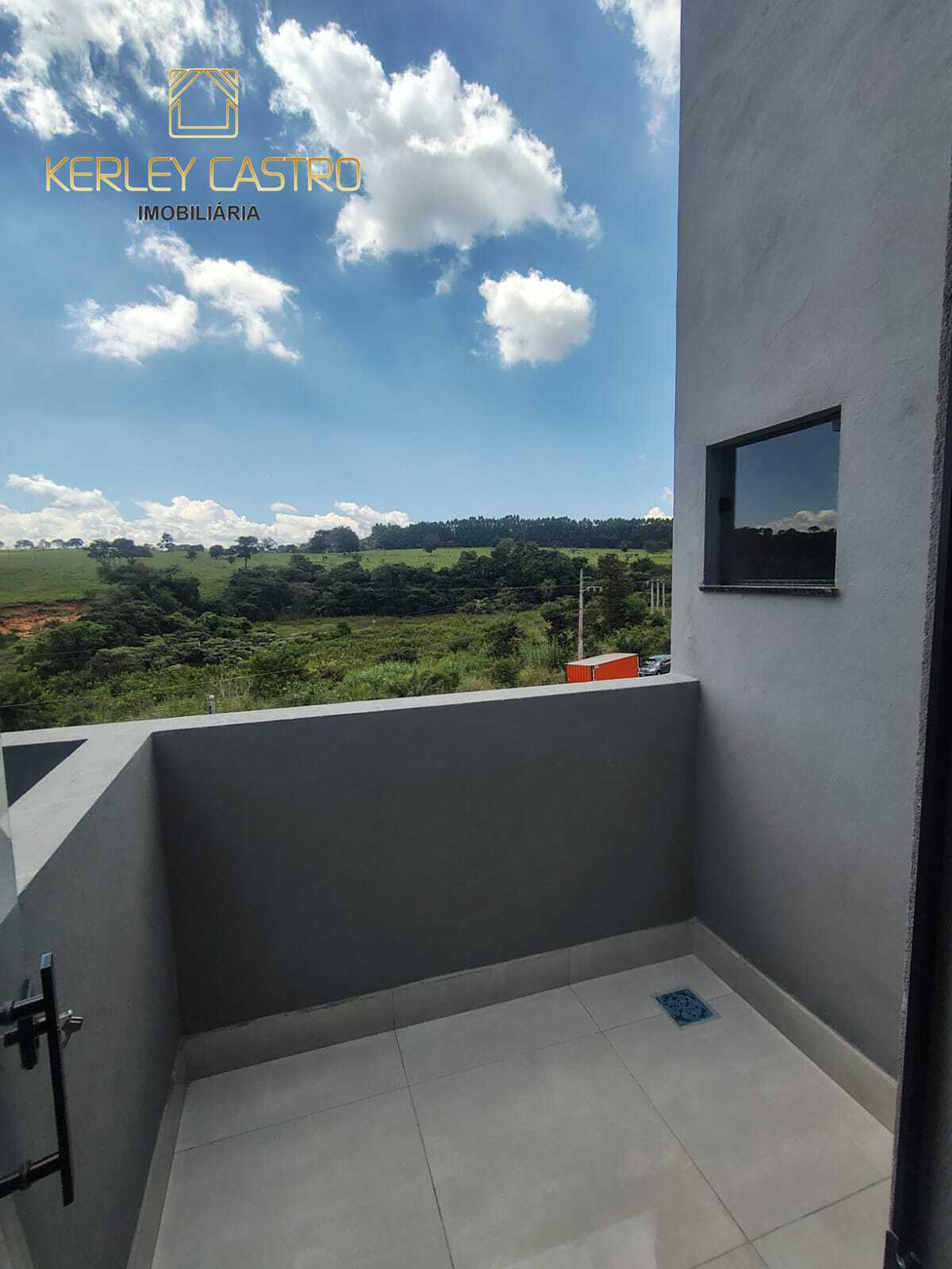 VENDO LINDA CASA DUPLEX NO BAIRRO FLÓRIDA- Sete Lagoas, MG! VENDO LINDA CASA DUPLEX NO BAIRRO FLÓRIDA- Sete Lagoas, MG!