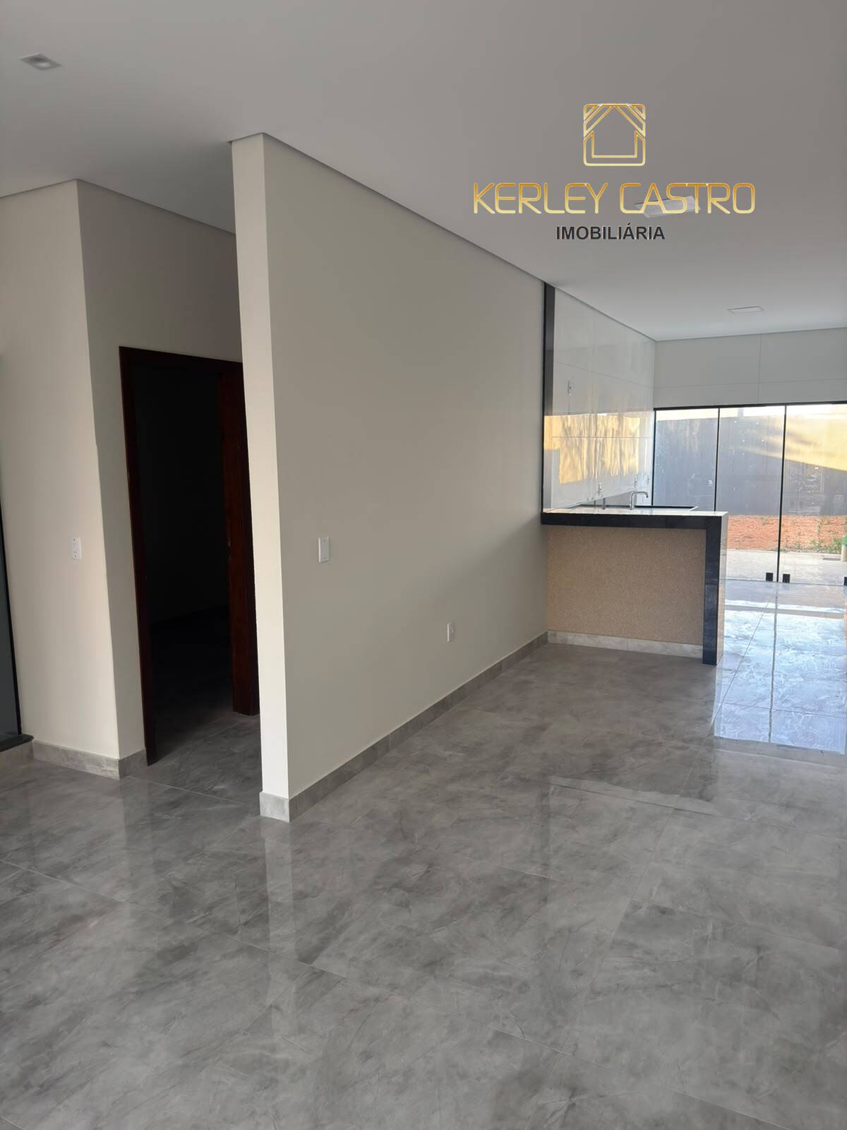 VENDO CASAS DE 02/03 QUARTOS C/ ÁREA PRIVATIVA-   RESIDENCIAL GONDEN VILLE-Sete Lagoas, MG