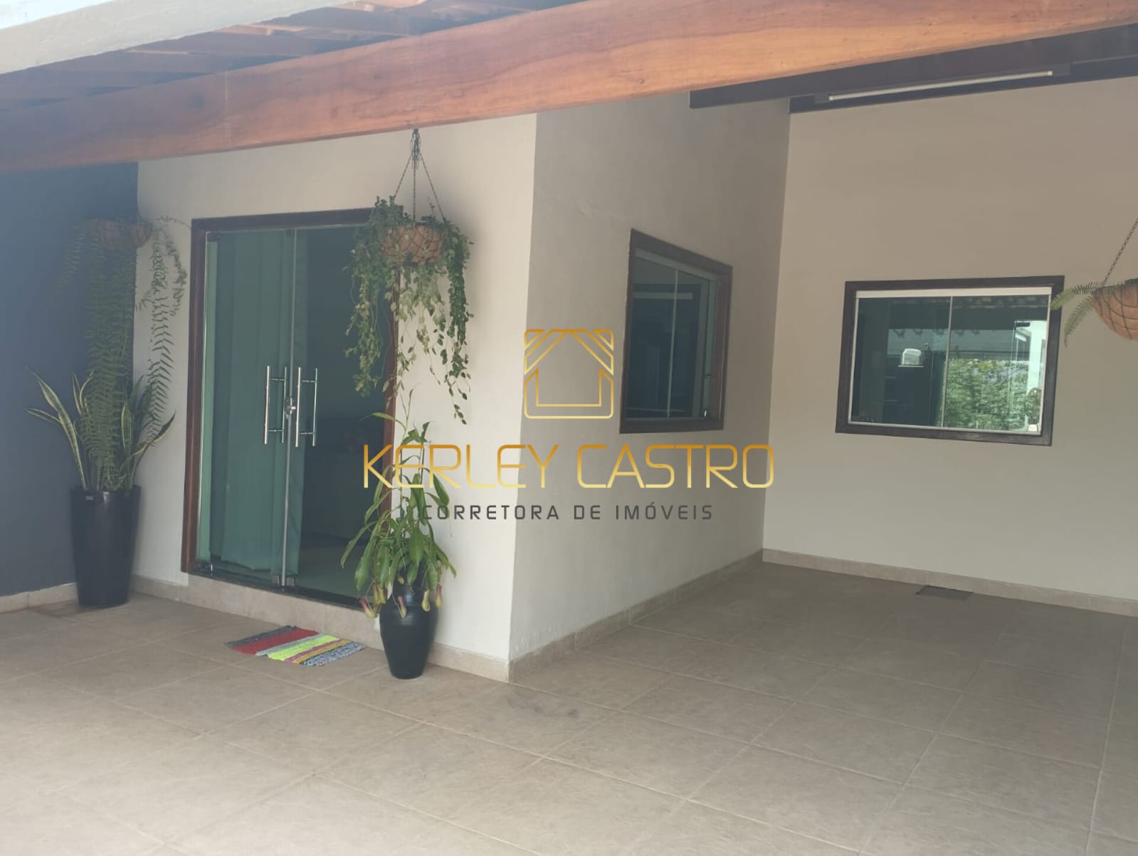 VENDO CASA C/ ÁREA GOURMET-Bairro INDUSTRIAL - em Sete Lagoas,MG