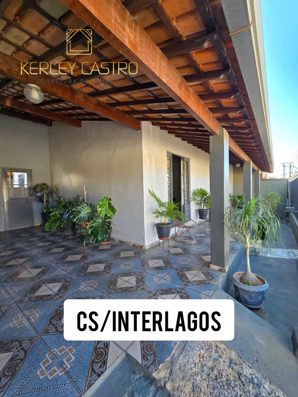 Vendo Casa c/ Jacuzzi - Interlagos - Sete Lagoas,MG