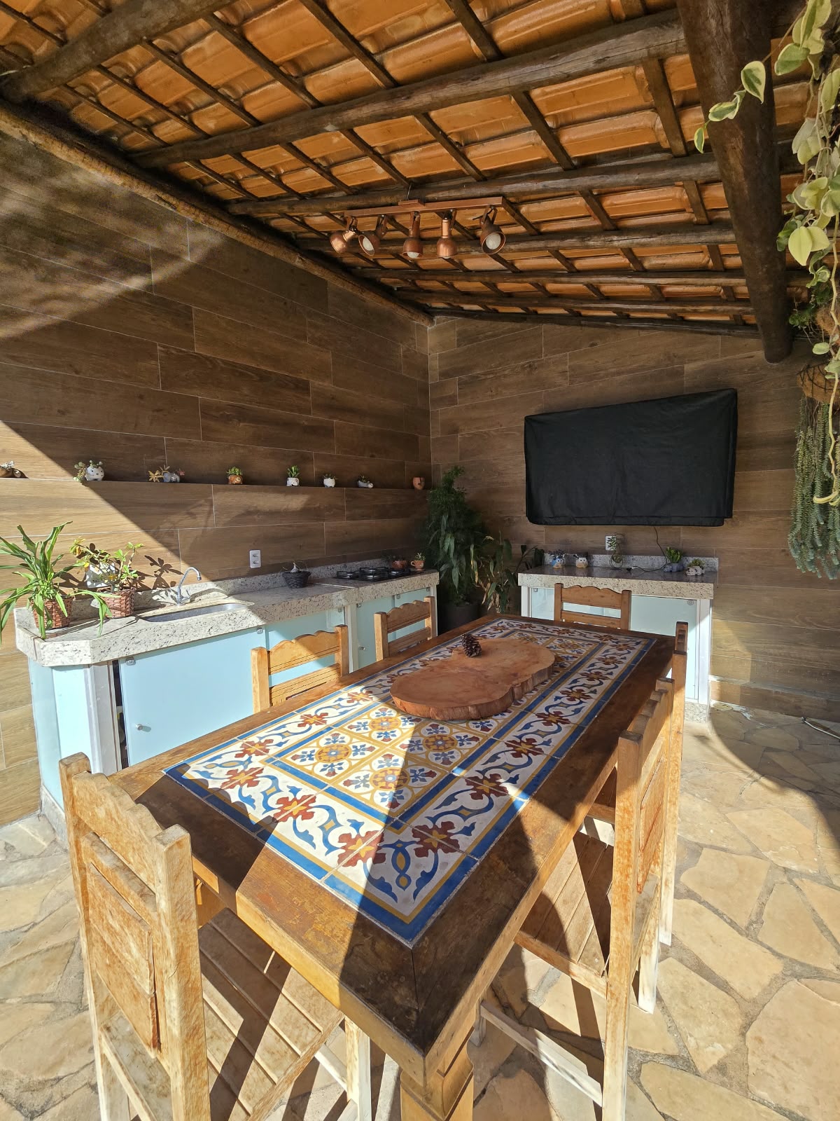 VENDO LINDA CASA COM PISCINA AQUECIDA NO BAIRRO IPORANGA- Sete Lagoas, MG! VENDO LINDA CASA COM PISCINA AQUECIDA NO BAIRRO IPORANGA- Sete Lagoas, MG!