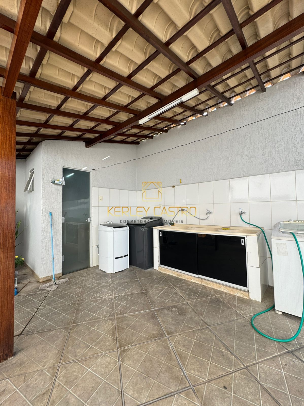 Vendo Ótima Casa c/ Área Gourmet, no  Jardim Europa, em Sete Lagoas,MG