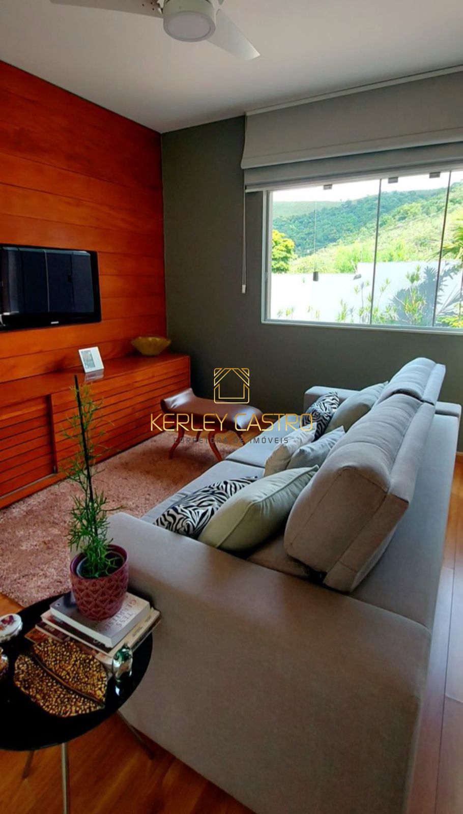 VENDO CASA DE ALTO PADRÃO - JARDIM ARIZONA-em Sete Lagoas,MG