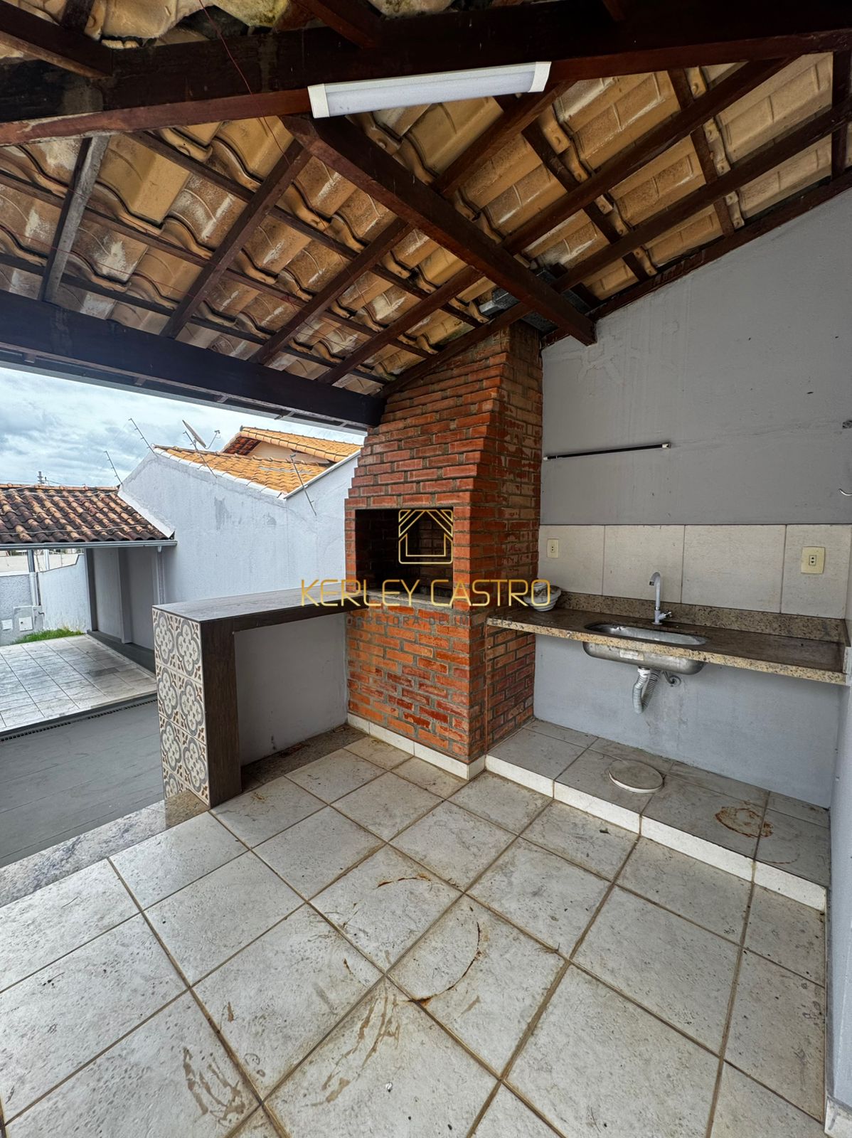 VENDO CASA C/ PISCINA-JARDIM ARIZONA-Sete Lagoas,MG