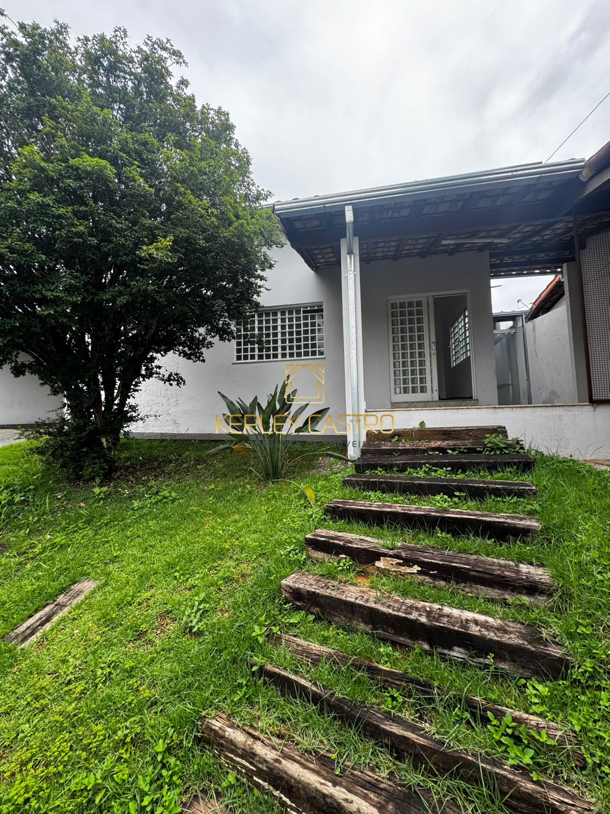 VENDO CASA C/ PISCINA-JARDIM ARIZONA-Sete Lagoas,MG
