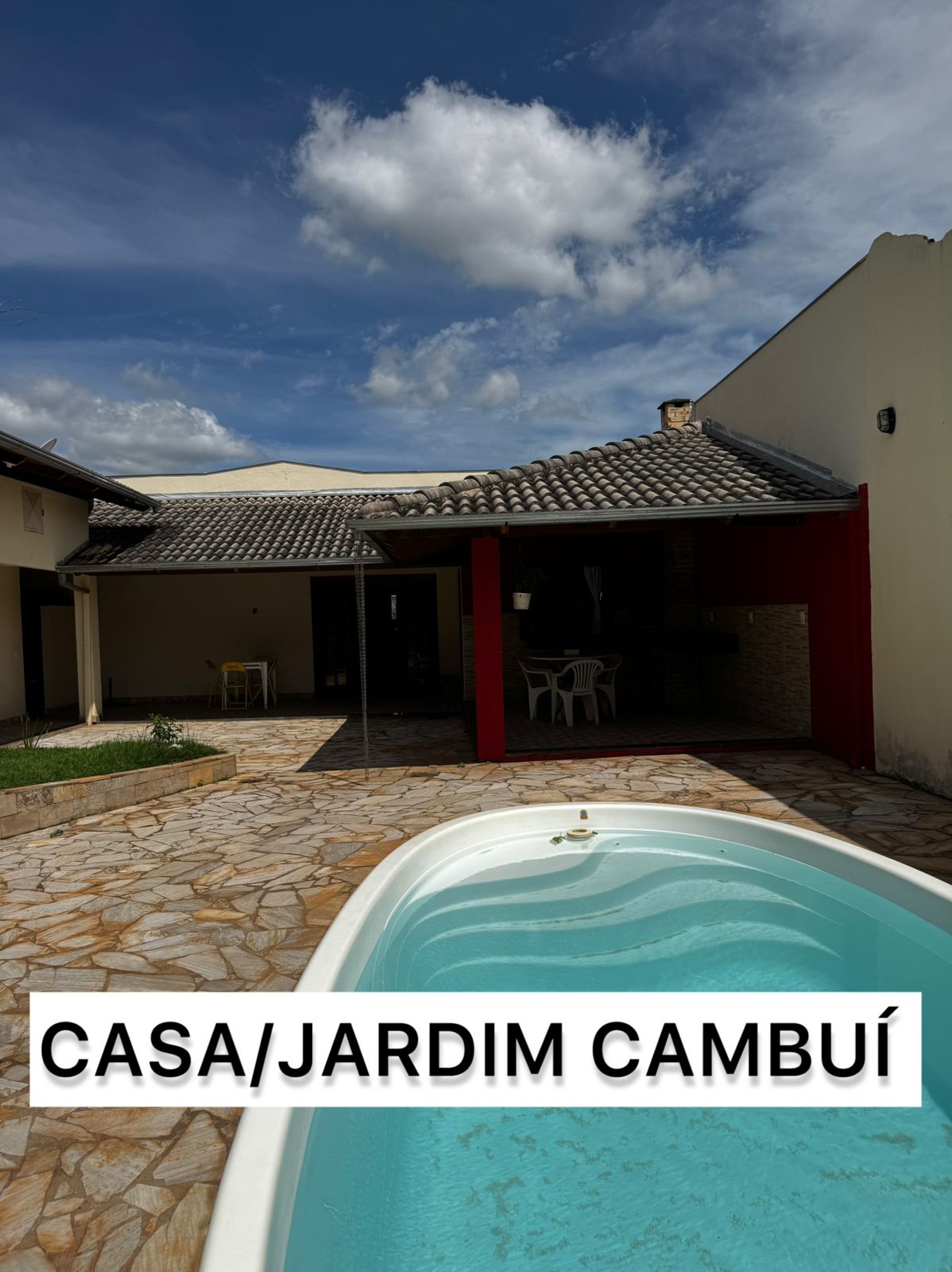 VENDO CASA C/ PISCINA-JARDIM CAMBUI