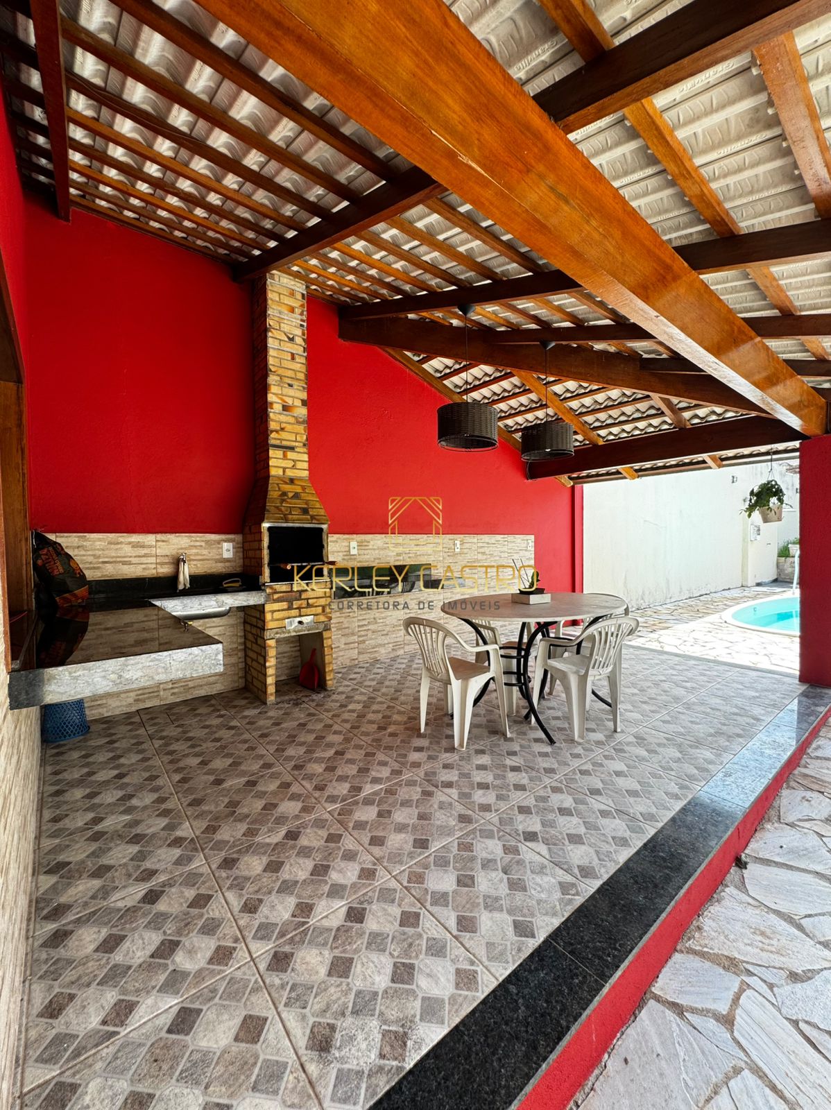 VENDO CASA C/ PISCINA-JARDIM CAMBUI
