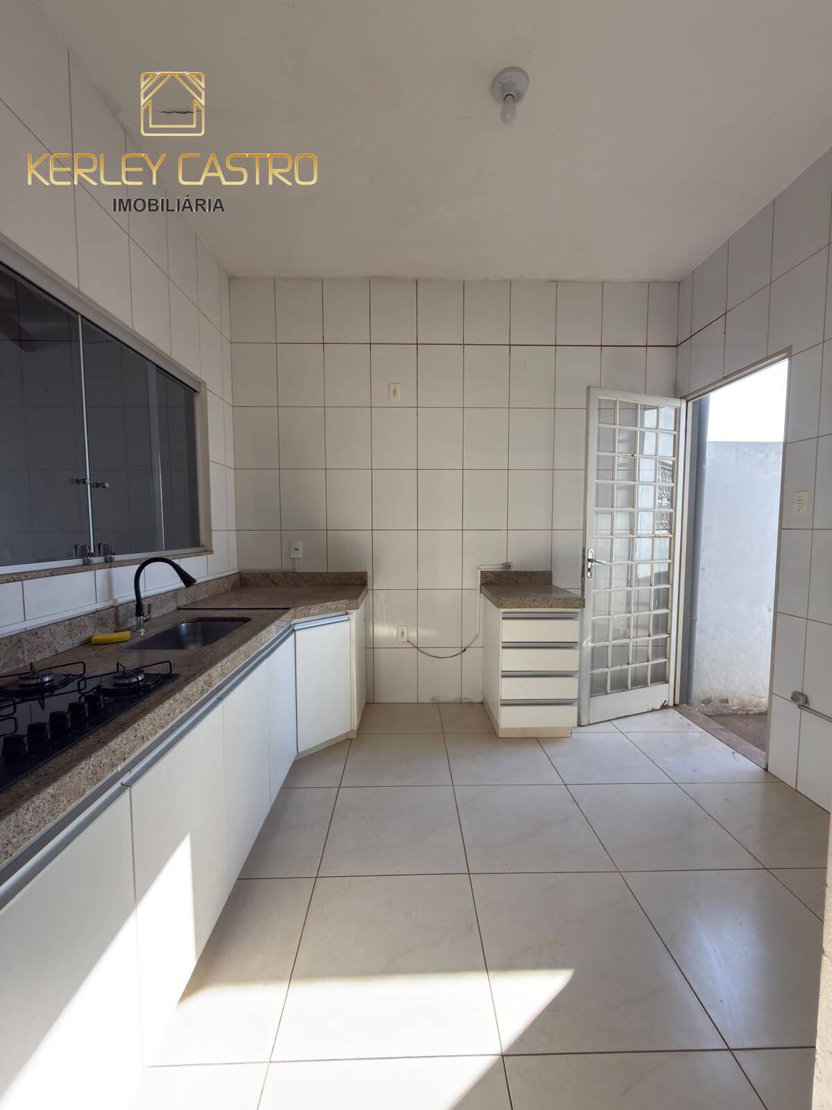 VENDO LINDA CASA NO BAIRRO JK - Sete Lagoas, MG! VENDO LINDA CASA NO BAIRRO JK - Sete Lagoas, MG!