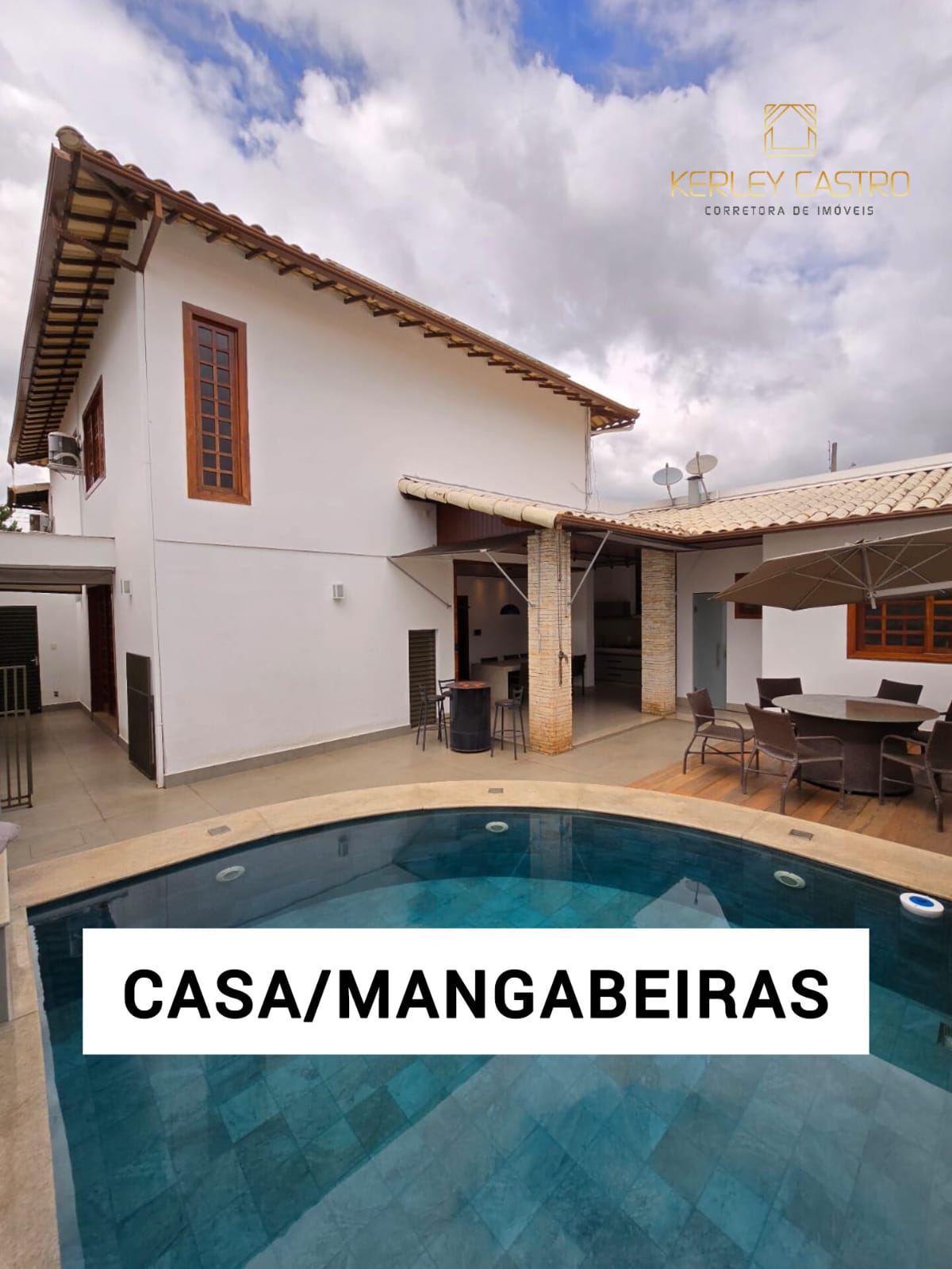 VENDO ESPETACULAR CASA de 02 PAVIMENTOS em ALTO  PADRÃO - MANGABEIRAS, Sete Lagoas, MG