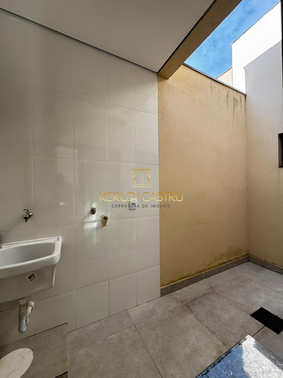 VENDO CASA C/ 03 QUARTOS-MONTREAL II-Sete Lagoas,MG! 