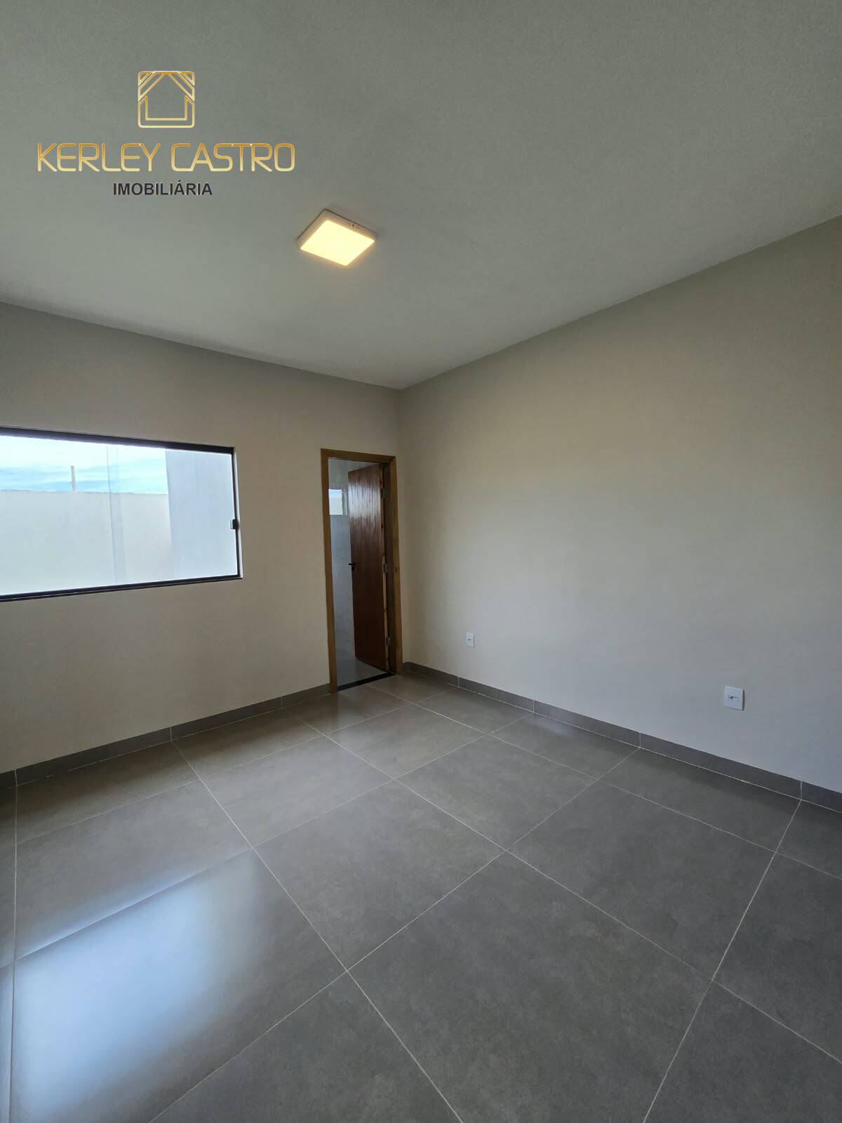 VENDO LINDA CASA NO BAIRRO NOVA SERRANA - Sete Lagoas, MG! VENDO LINDA CASA NO BAIRRO NOVA SERRANA - Sete Lagoas, MG!