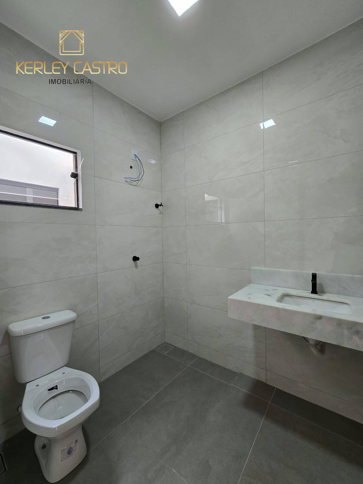 VENDO LINDA CASA NO BAIRRO NOVA SERRANA - Sete Lagoas, MG! VENDO LINDA CASA NO BAIRRO NOVA SERRANA - Sete Lagoas, MG!