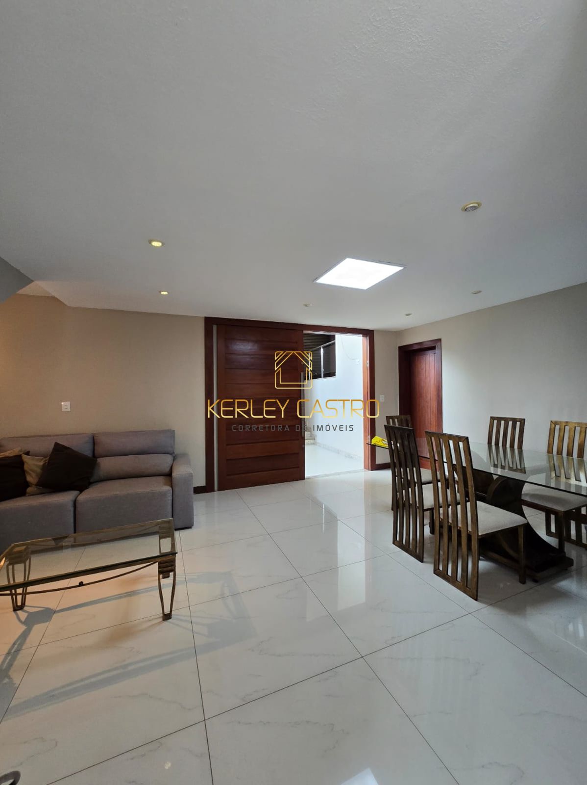 VENDO  CASA DE ALTO PADRÃO - NOSSA SENHORA DAS GRAÇAS-Sete Lagoas, MG